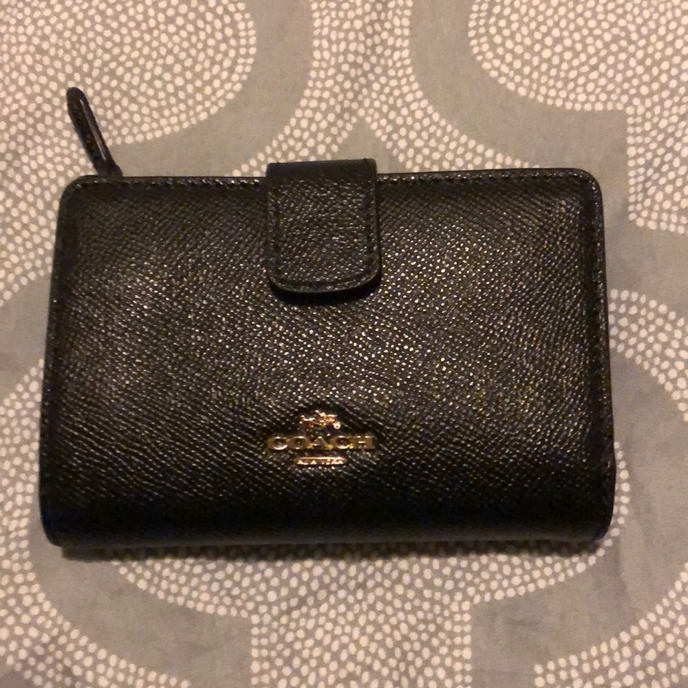 Women’s coach wallet used